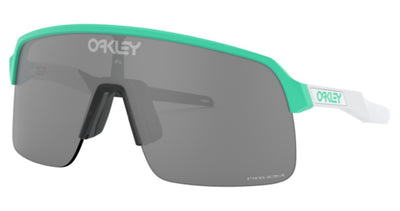 Oakley OO9463 SUTRO LITE Sunglasses